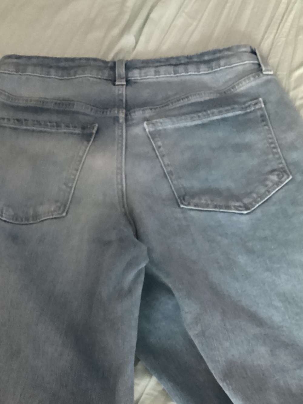 Old Navy Women's Boot-Cut Jeans in Light Blue Denim size 8 - Picture 6 of 6